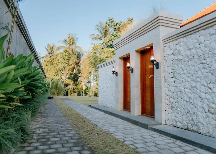 Guest house Bali Made Escape 4*